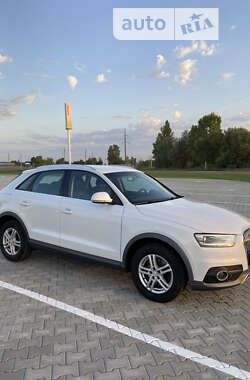 Позашляховик / Кросовер Audi Q3 2014 в Києві