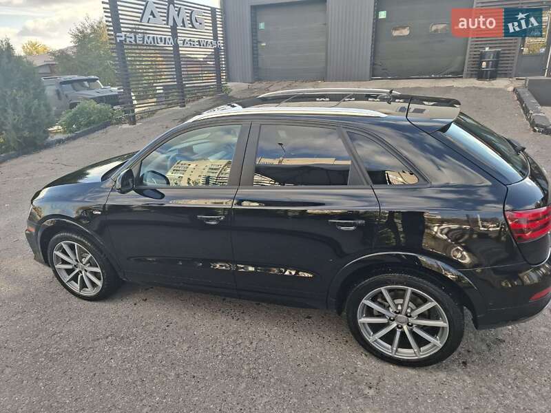 Внедорожник / Кроссовер Audi Q3 2018 в Киеве