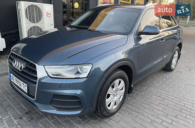 Позашляховик / Кросовер Audi Q3 2016 в Дніпрі