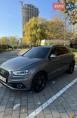 Внедорожник / Кроссовер Audi Q3 2013 в Днепре