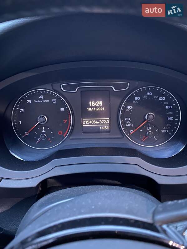 Внедорожник / Кроссовер Audi Q3 2014 в Житомире