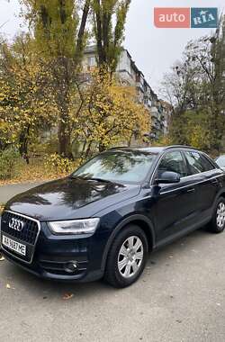 Внедорожник / Кроссовер Audi Q3 2012 в Киеве