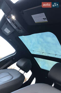 Внедорожник / Кроссовер Audi Q3 2023 в 
