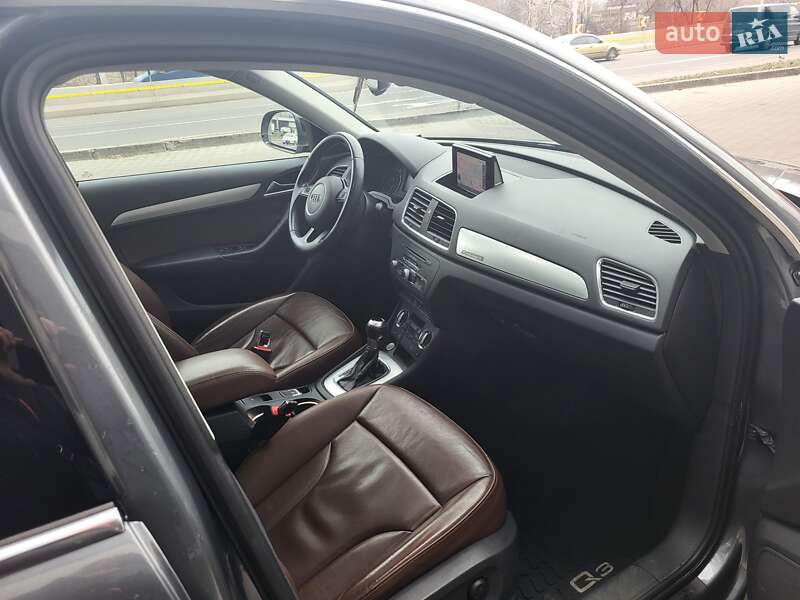 Внедорожник / Кроссовер Audi Q3 2015 в Киеве фото 2 Внедорожник / Кроссовер Audi Q3 2015 в Киеве