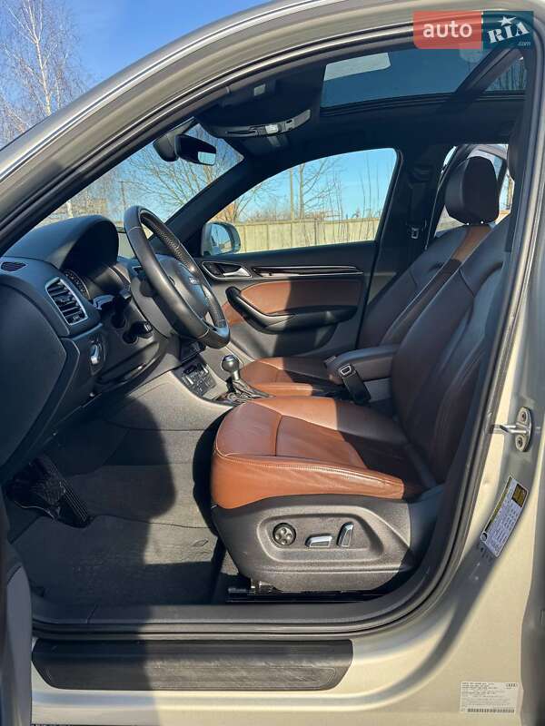 Внедорожник / Кроссовер Audi Q3 2015 в Тернополе