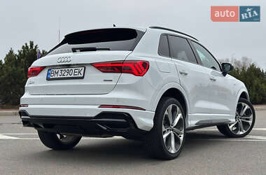 Внедорожник / Кроссовер Audi Q3 2021 в Киеве