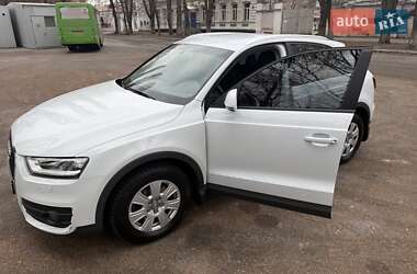 Внедорожник / Кроссовер Audi Q3 2012 в Харькове