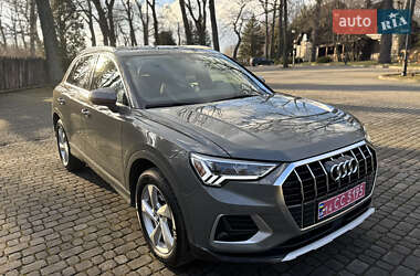 Позашляховик / Кросовер Audi Q3 2019 в Львові