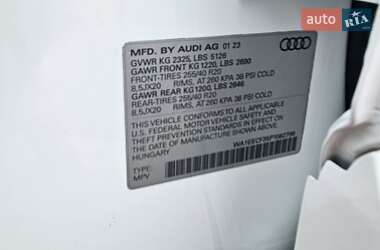Внедорожник / Кроссовер Audi Q3 2023 в 