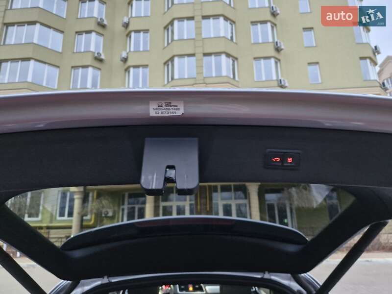 Внедорожник / Кроссовер Audi Q3 2016 в Киеве