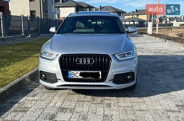 Внедорожник / Кроссовер Audi Q3 2015 в 