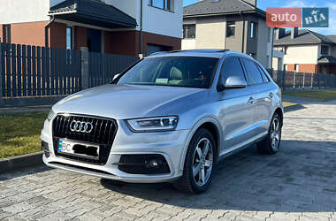 Внедорожник / Кроссовер Audi Q3 2015 в 