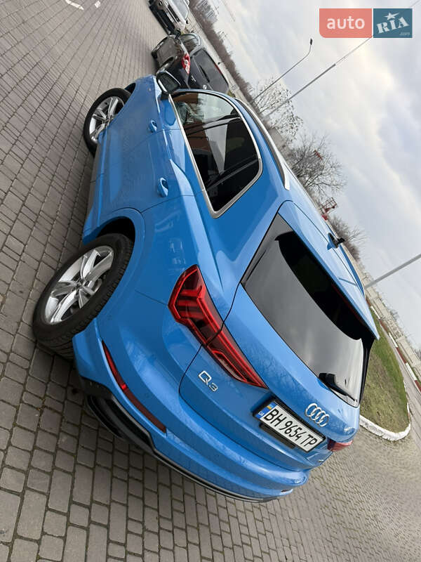 Внедорожник / Кроссовер Audi Q3 2019 в Одессе