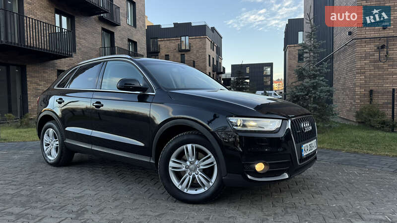 Внедорожник / Кроссовер Audi Q3 2012 в Ивано-Франковске