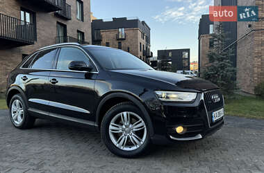 Внедорожник / Кроссовер Audi Q3 2012 в 