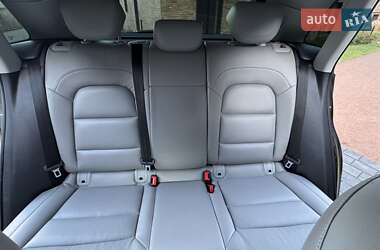 Внедорожник / Кроссовер Audi Q3 2012 в 