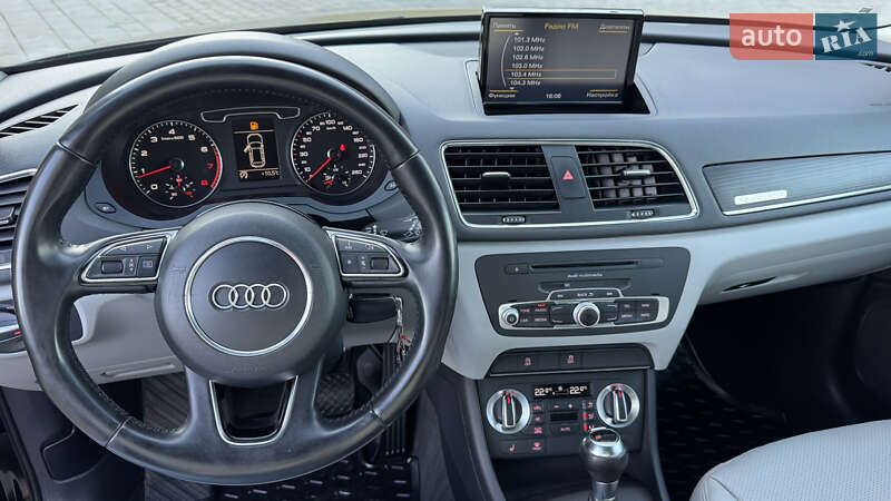 Внедорожник / Кроссовер Audi Q3 2012 в Ивано-Франковске
