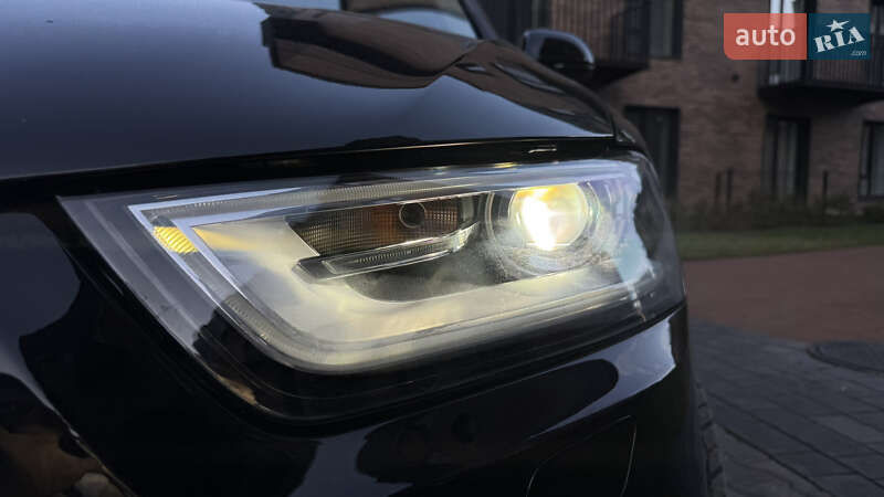 Внедорожник / Кроссовер Audi Q3 2012 в Ивано-Франковске