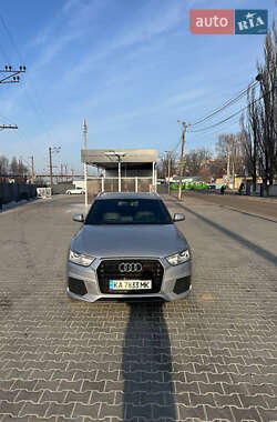 Позашляховик / Кросовер Audi Q3 2017 в 