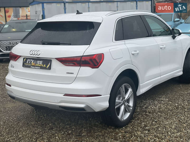 Внедорожник / Кроссовер Audi Q3 2021 в Стрые