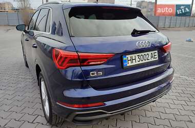 Внедорожник / Кроссовер Audi Q3 2024 в 