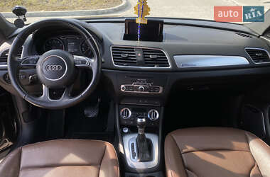 Внедорожник / Кроссовер Audi Q3 2014 в 
