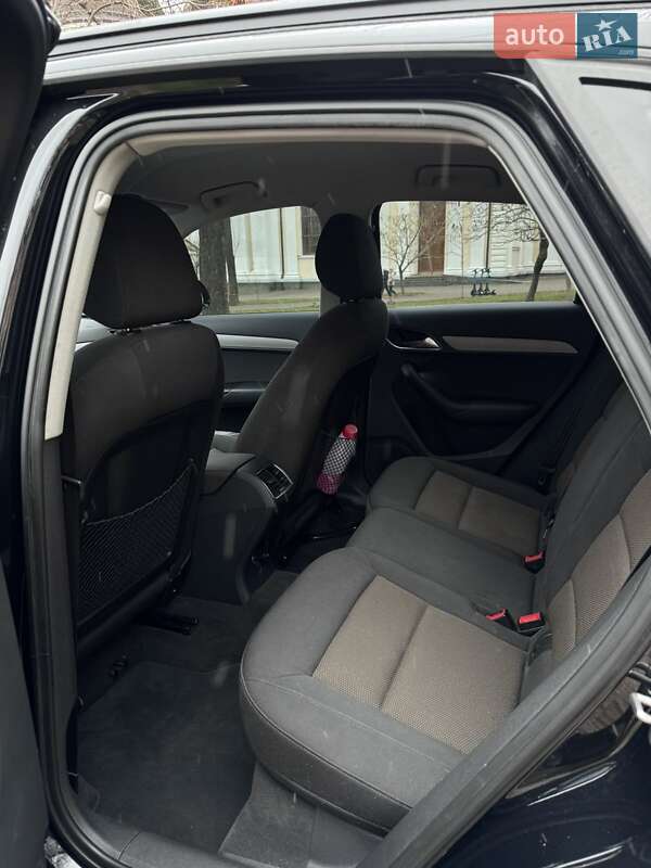 Внедорожник / Кроссовер Audi Q3 2013 в Одессе фото 9 Внедорожник / Кроссовер Audi Q3 2013 в Одессе