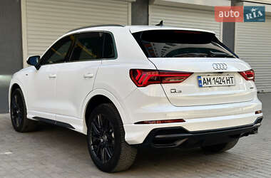 Внедорожник / Кроссовер Audi Q3 2021 в Житомире