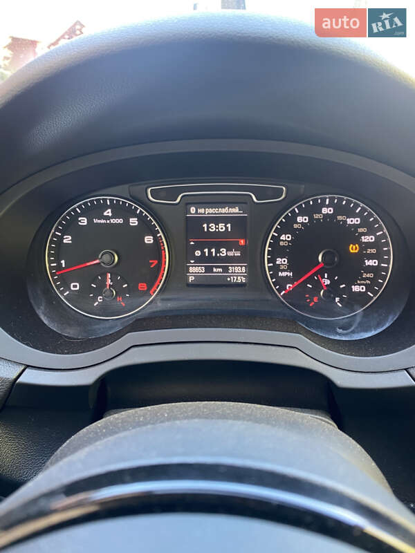 Внедорожник / Кроссовер Audi Q3 2015 в Рава-Русской фото 23 Внедорожник / Кроссовер Audi Q3 2015 в Рава-Русской