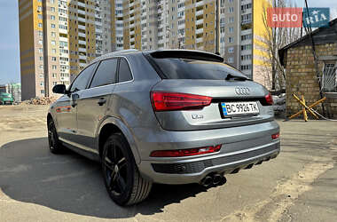 Позашляховик / Кросовер Audi Q3 2016 в 