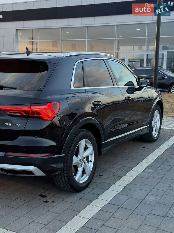 Внедорожник / Кроссовер Audi Q3 2019 в Мукачево фото 13 Внедорожник / Кроссовер Audi Q3 2019 в Мукачево