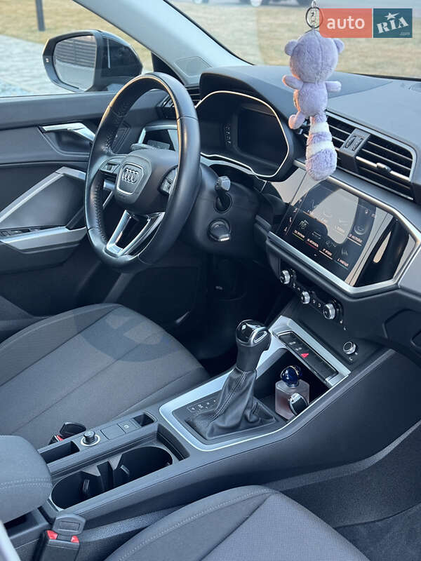 Внедорожник / Кроссовер Audi Q3 2019 в Мукачево фото 28 Внедорожник / Кроссовер Audi Q3 2019 в Мукачево
