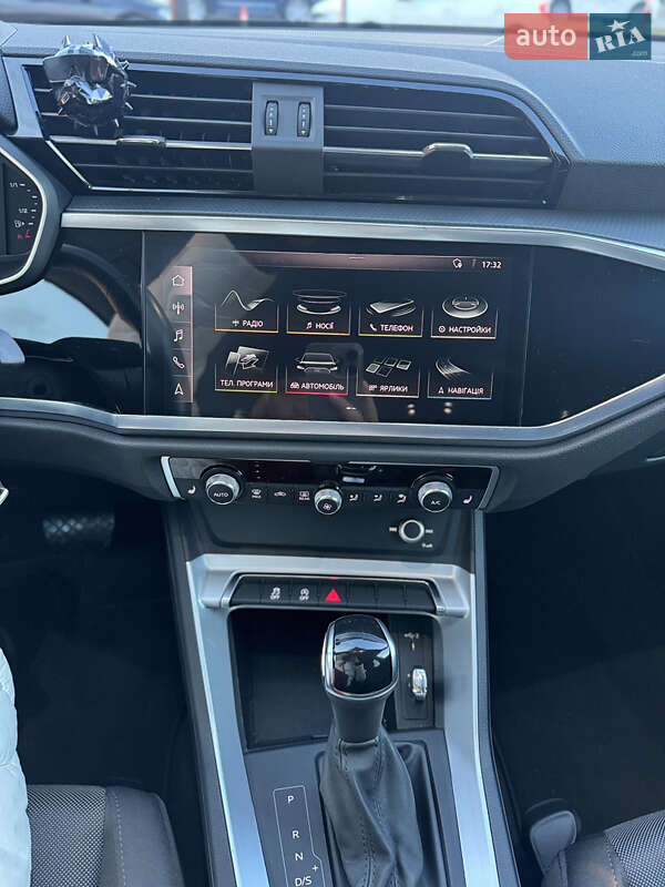 Внедорожник / Кроссовер Audi Q3 2019 в Мукачево фото 30 Внедорожник / Кроссовер Audi Q3 2019 в Мукачево