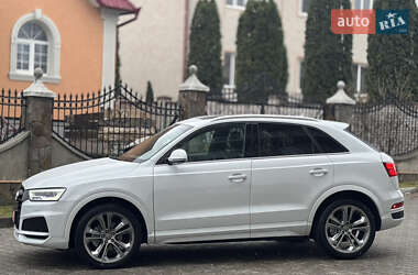 Внедорожник / Кроссовер Audi Q3 2018 в 
