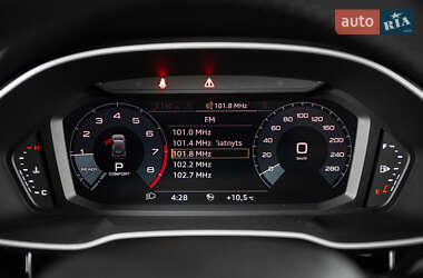 Внедорожник / Кроссовер Audi Q3 2019 в 