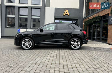 Внедорожник / Кроссовер Audi Q3 2019 в 