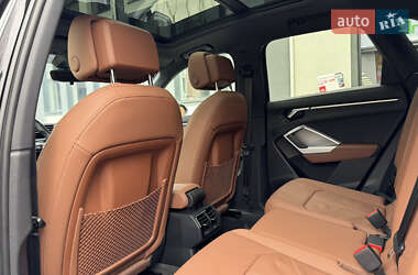 Внедорожник / Кроссовер Audi Q3 2019 в 