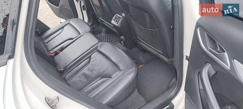 Внедорожник / Кроссовер Audi Q3 2017 в Каменец-Подольском