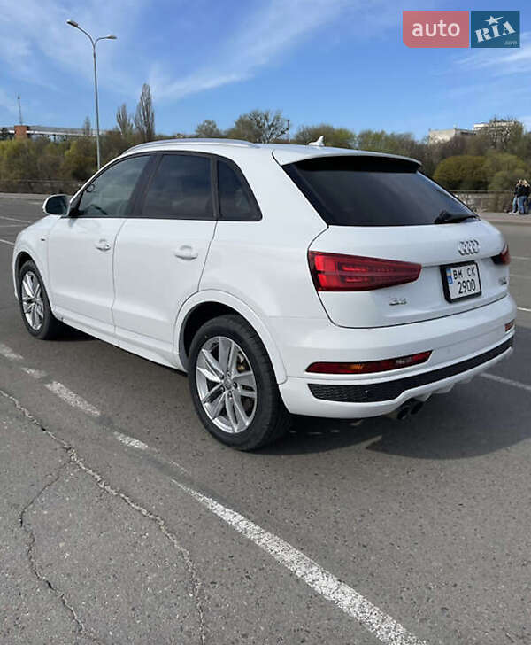 Позашляховик / Кросовер Audi Q3 2017 в Чернівцях