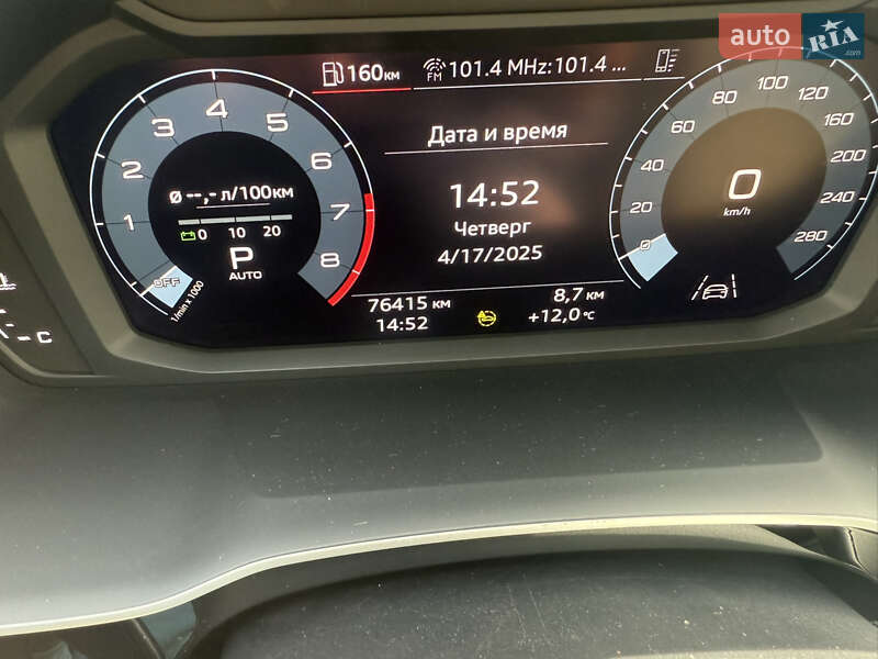 Внедорожник / Кроссовер Audi Q3 2022 в Одессе