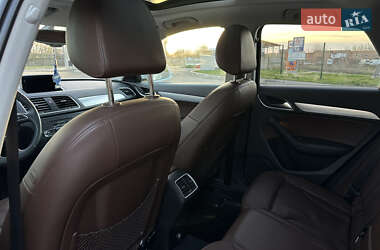 Внедорожник / Кроссовер Audi Q3 2015 в 