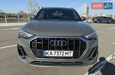 Внедорожник / Кроссовер Audi Q3 2019 в 