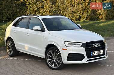 Внедорожник / Кроссовер Audi Q3 2017 в Киеве
