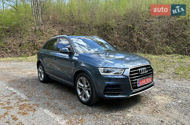Позашляховик / Кросовер Audi Q3 2017 в 