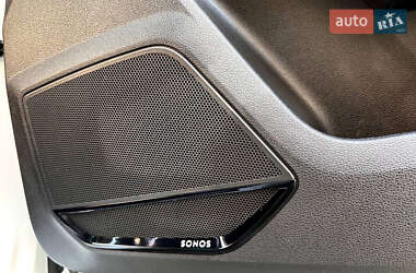 Внедорожник / Кроссовер Audi Q3 2021 в 