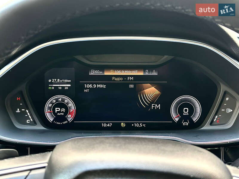 Внедорожник / Кроссовер Audi Q3 2021 в Житомире