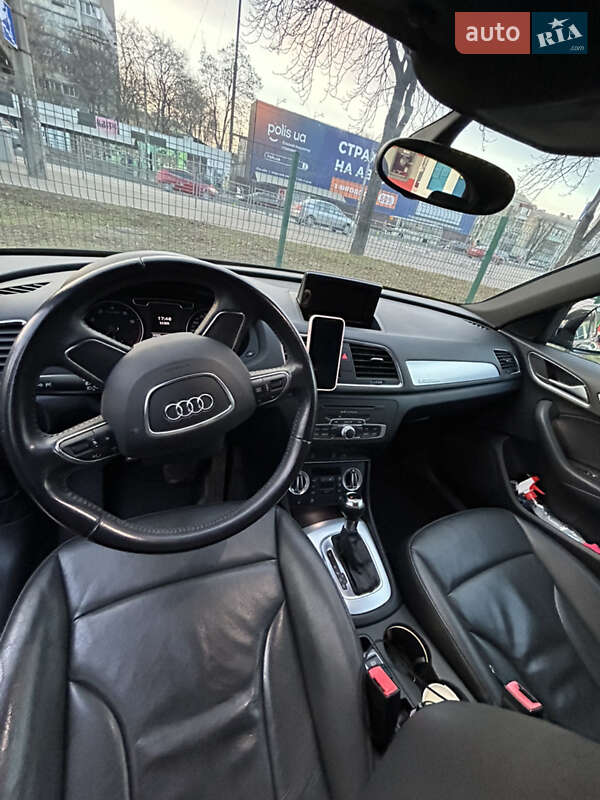 Внедорожник / Кроссовер Audi Q3 2012 в Киеве