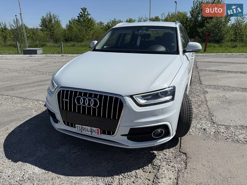 Позашляховик / Кросовер Audi Q3 2014 в Ужгороді фото 6 Позашляховик / Кросовер Audi Q3 2014 в Ужгороді