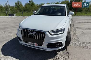 Внедорожник / Кроссовер Audi Q3 2014 в 