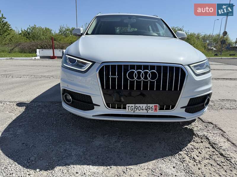 Позашляховик / Кросовер Audi Q3 2014 в Ужгороді фото 8 Позашляховик / Кросовер Audi Q3 2014 в Ужгороді
